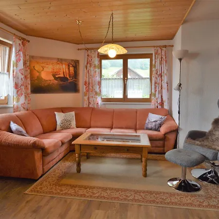 Spacious With Garden In بورسربيرغ